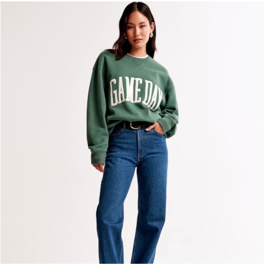 abercrombie & fitch | game day “sunday crew” sweatshirt